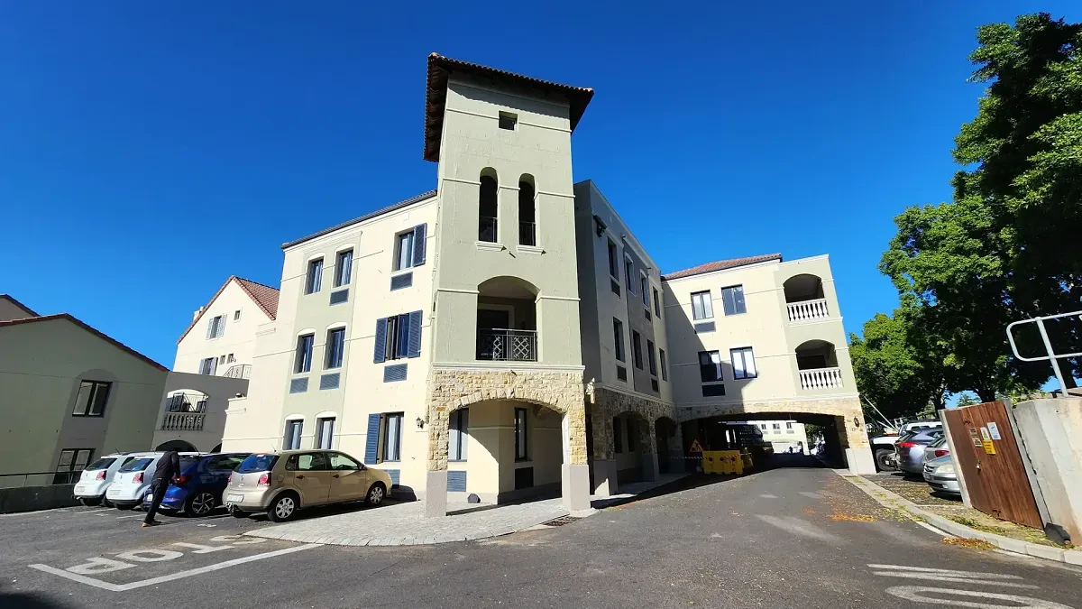 Bella Rosa Village, Tyger Valley - building photo 3