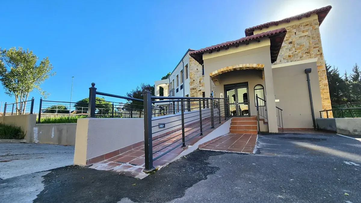 Bella Rosa Village, Tyger Valley - building photo 9