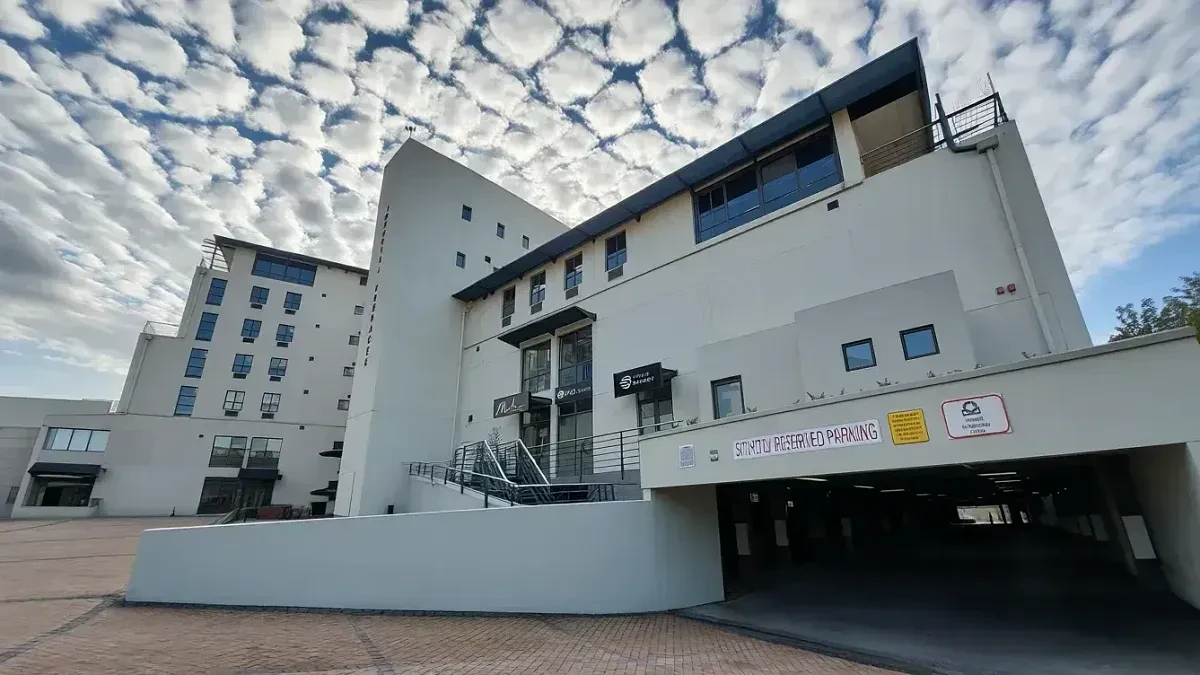 Imperial Bank Terraces, Tyger Valley - building photo 2