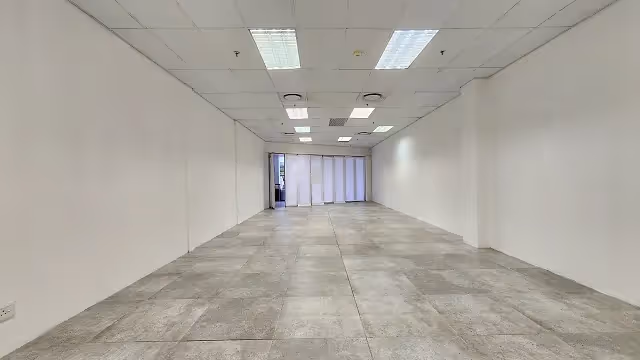 Retail space at De Ville Centre