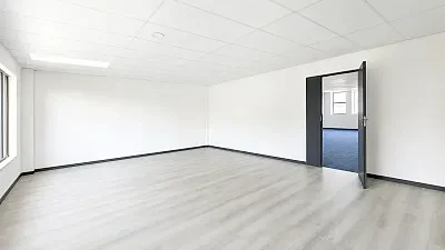 Open plan office area at Palm Grove Centre