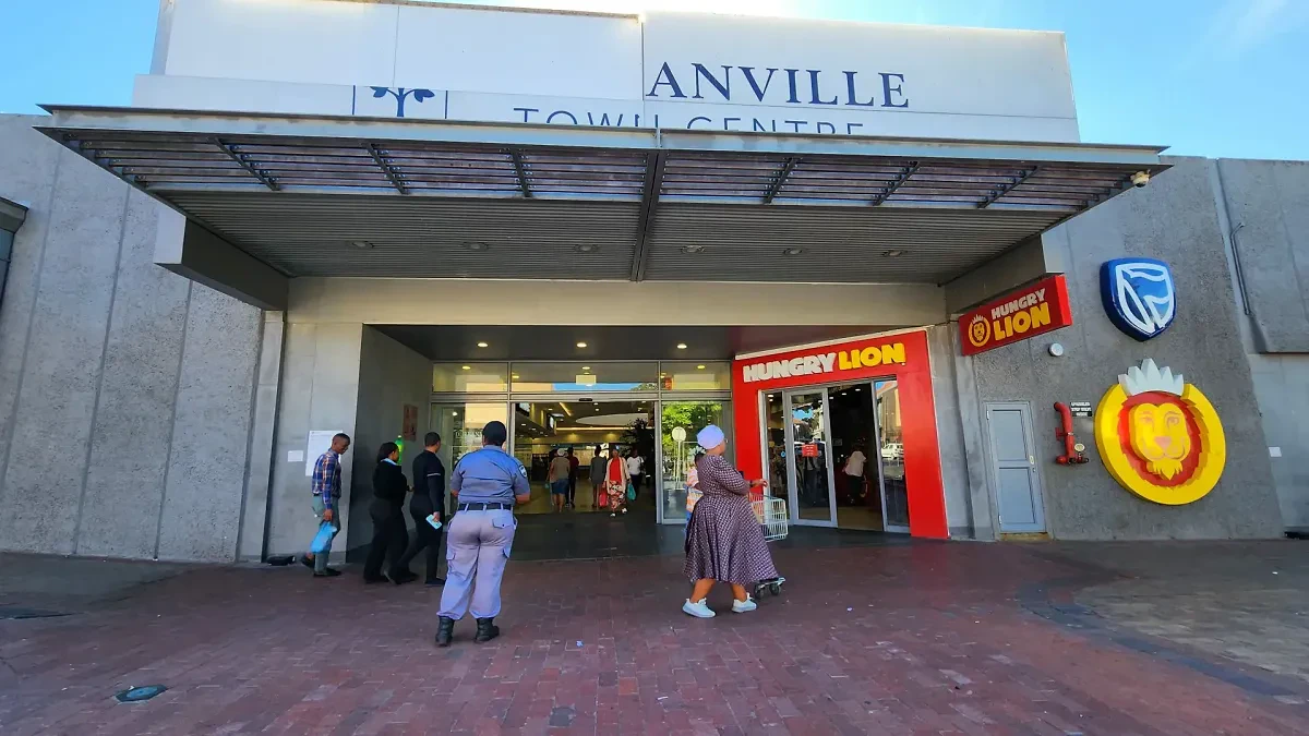 Durbanville Town Centre, Durbanville - building photo 3