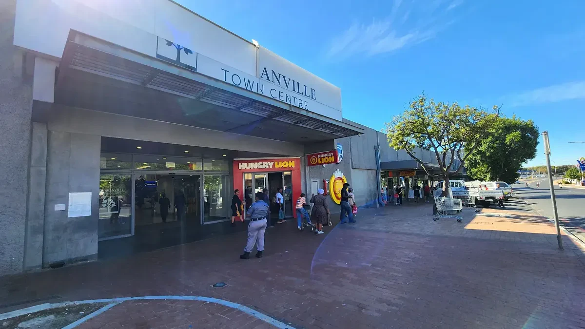 Durbanville Town Centre, Durbanville - building photo 6