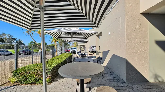 Park Central, Durbanville - building photo 4