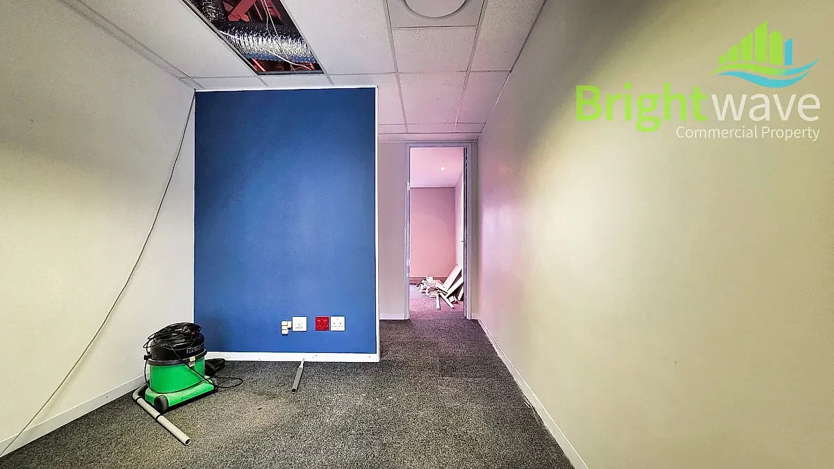 The Forum, Century City — office for rent