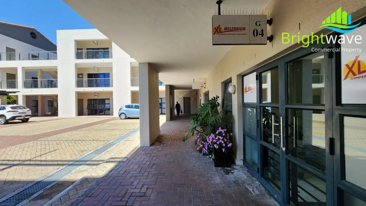 The Forum - photo 8