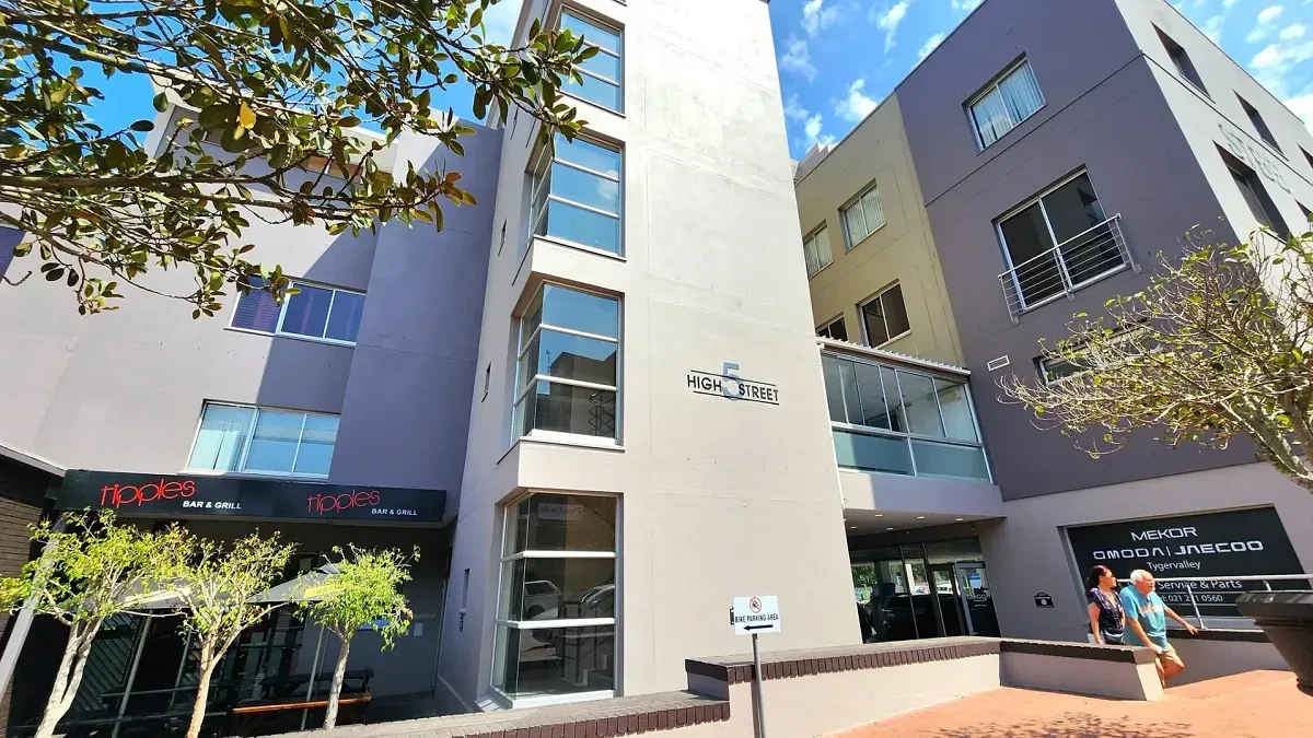 5 High Street commercial property in Tyger Valley