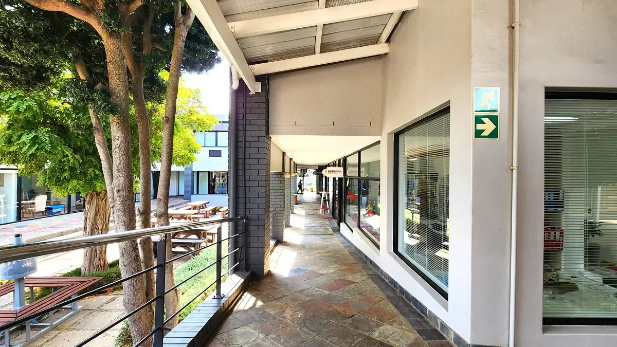 10 High Street, Tyger Valley - building photo 4