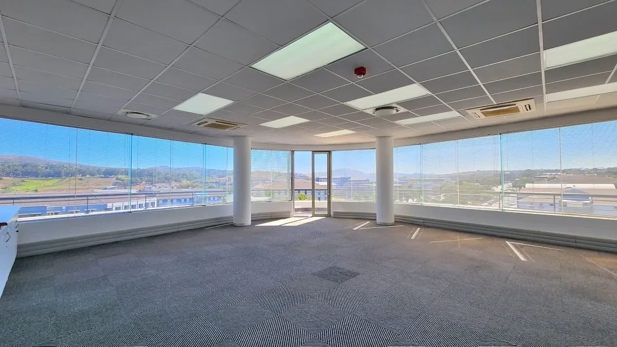 Bloemhof Building office space to let in Tyger Valley