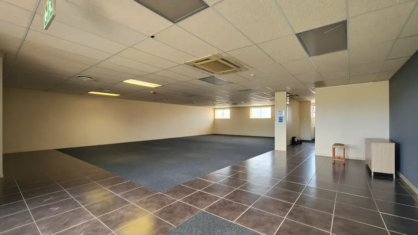 274 m² Office in Tyger Valley