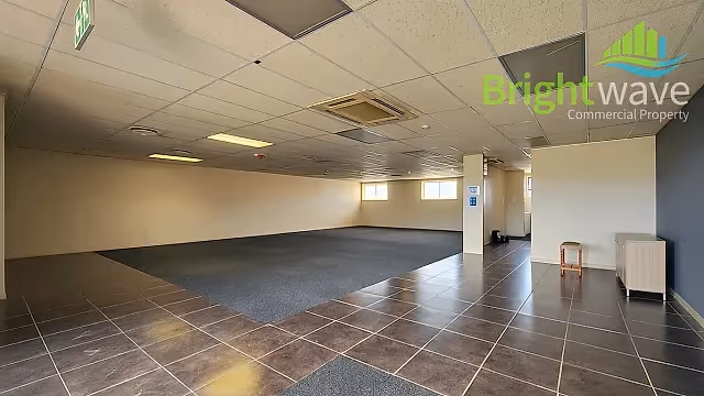 Offices space at Omni Park