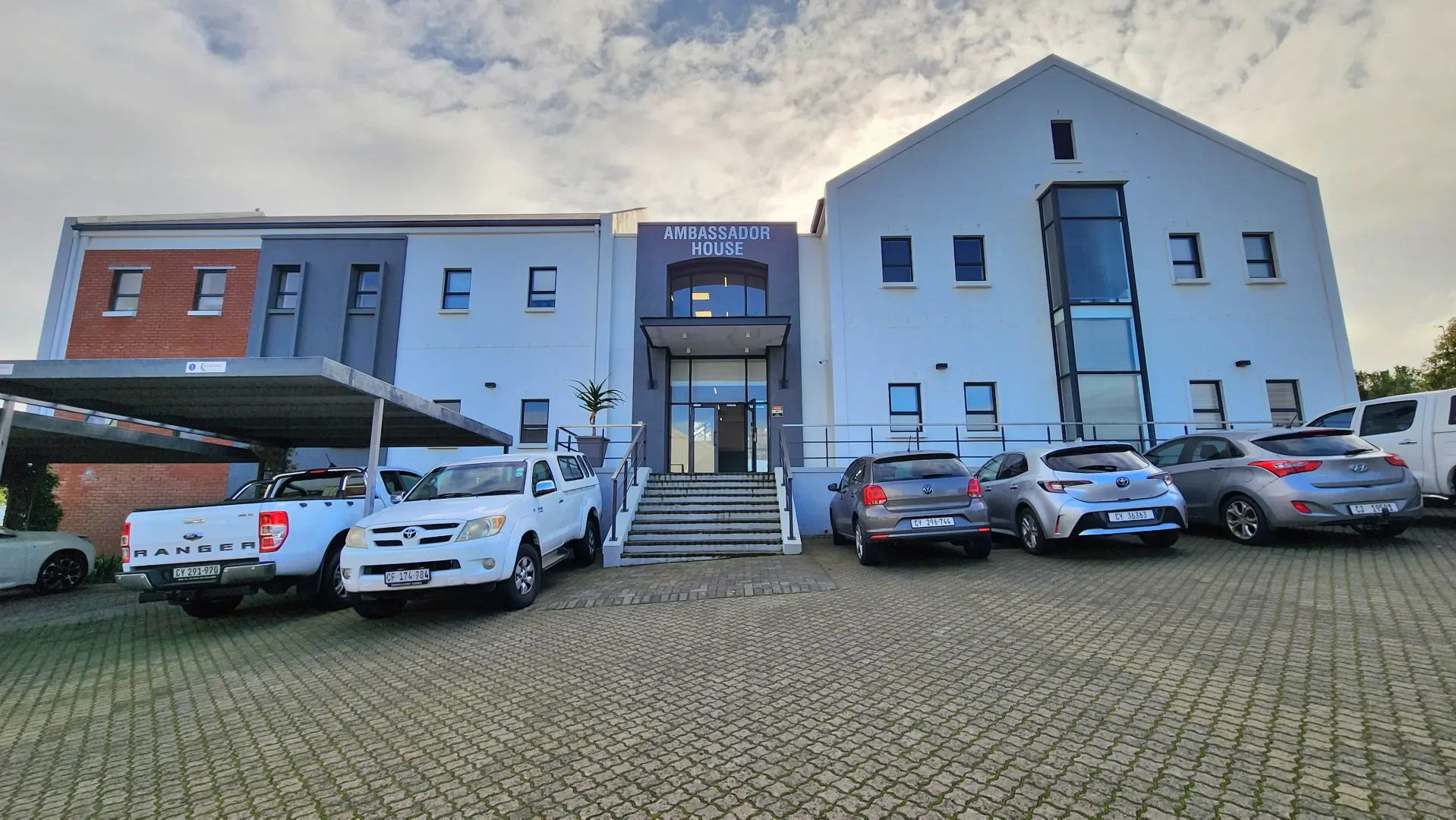 96 m² Office in Tyger Valley