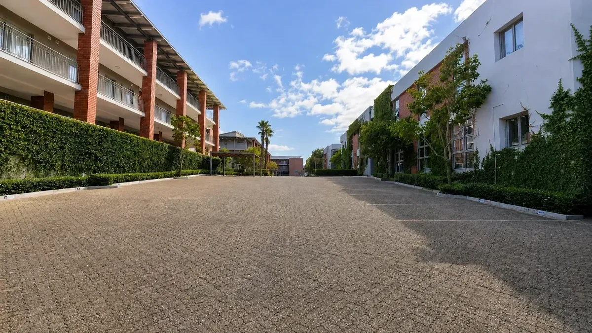 Mayfair Square, Century City - building photo 4