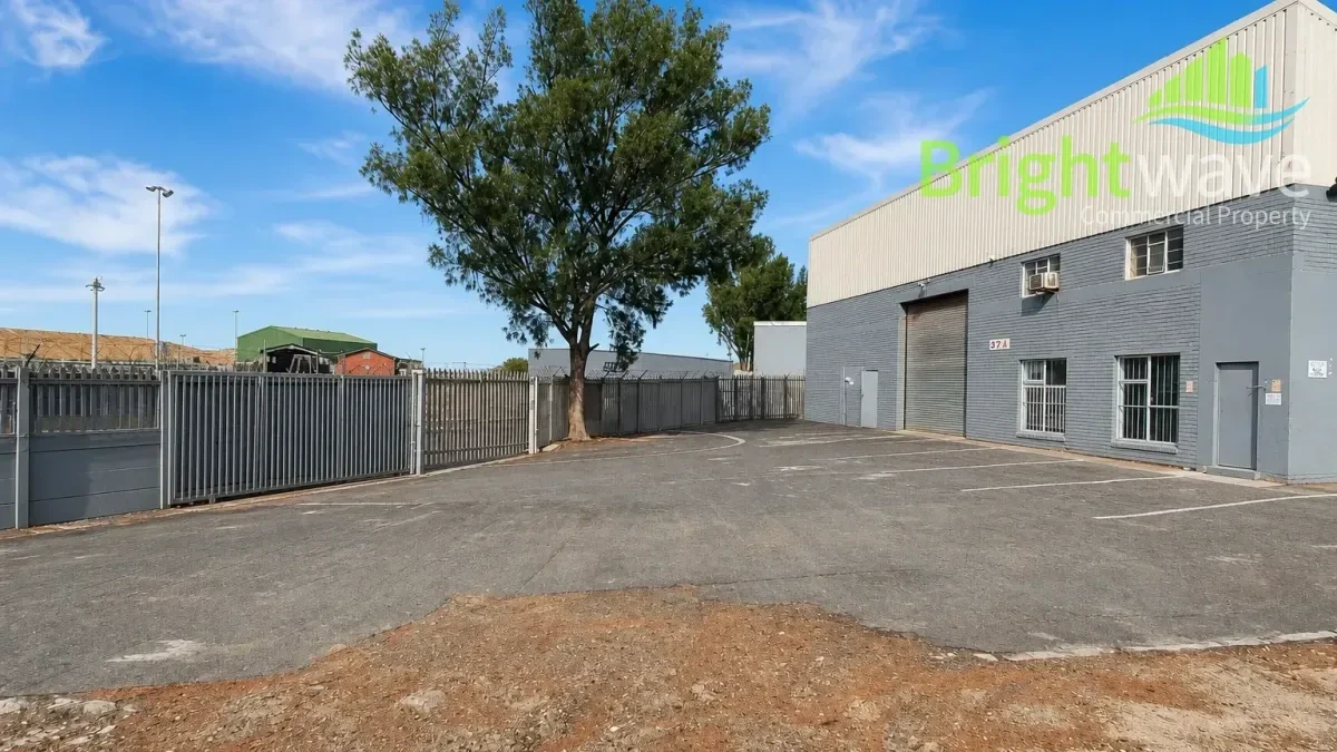 38 Sacks Circle, Bellville South Industrial, Bellville - building photo 4