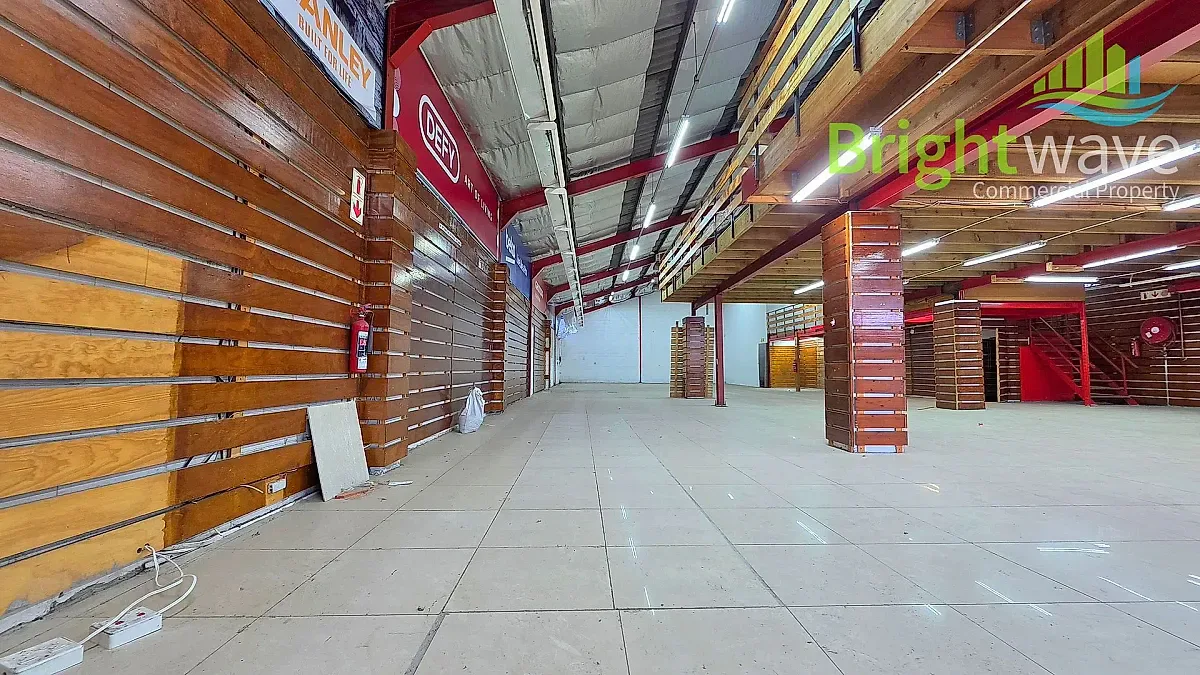 Open plan retail area at 7 Raglan Street