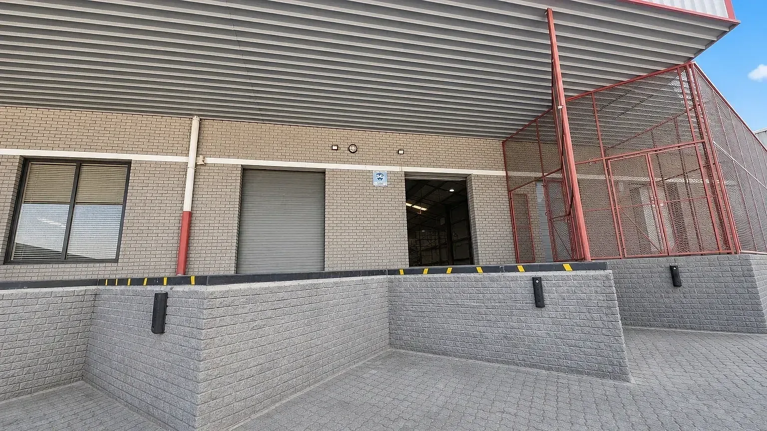 Peter Barlow Complex, Bellville South, Bellville, industrial for rent