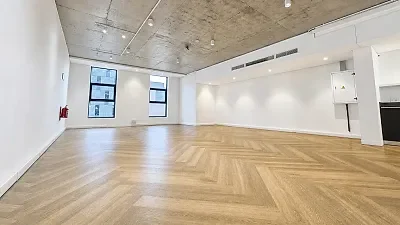Bridgewater Studios, available office to let in Century City