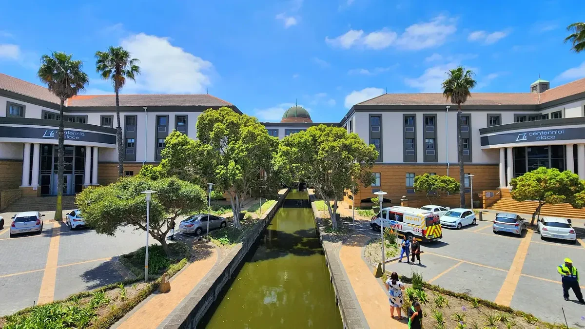 Centennial Place, Century City - building photo 3