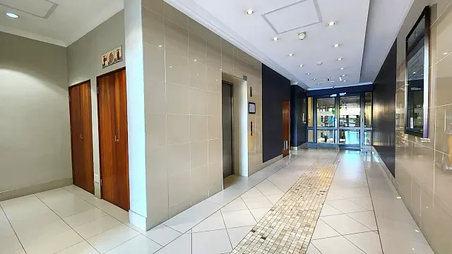 Colosseum, Century City - building photo 6