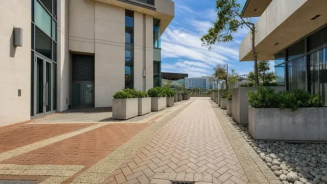 Mazars House, Century City - building photo 2