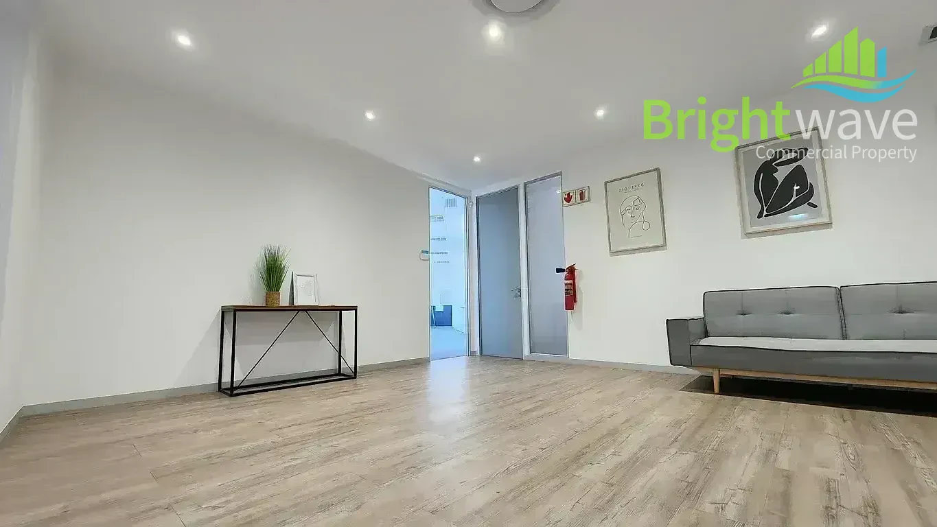 317 m² Office in Century City